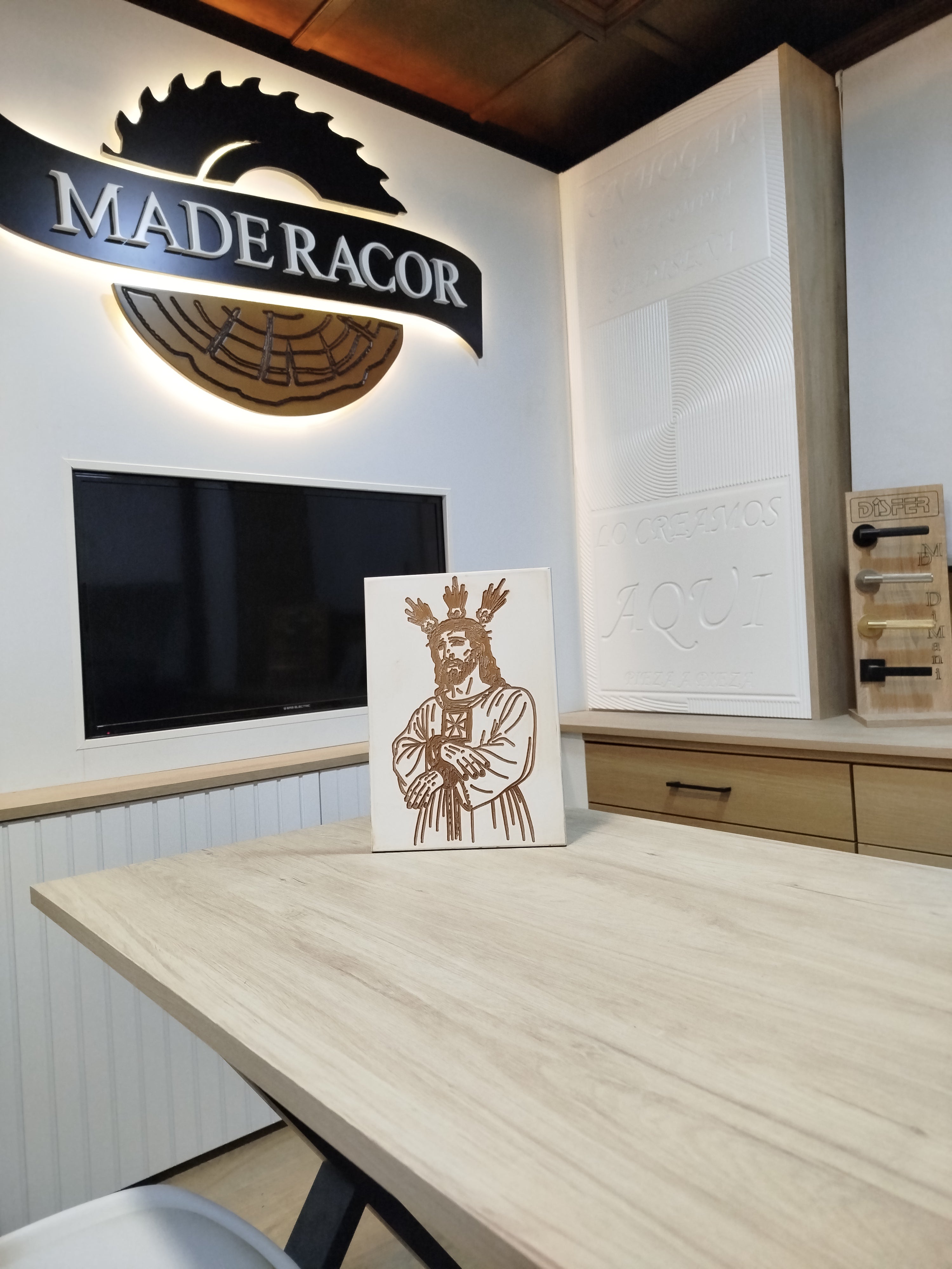 Cuadro Artesanal de "El Cautivo" – Icono de la Semana Santa de Málaga