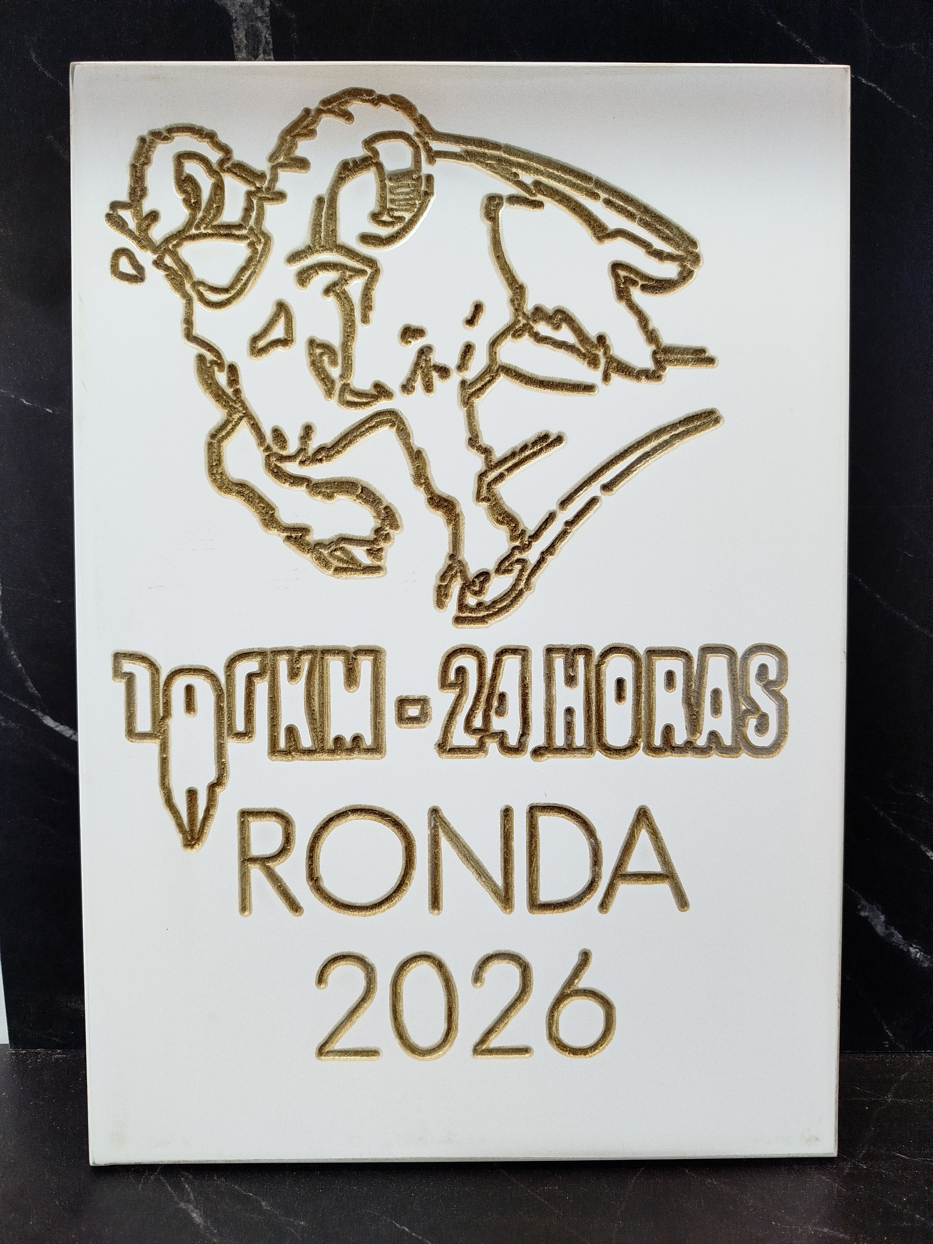 Placa Conmemorativa 101 KM Ronda grabado en Madera